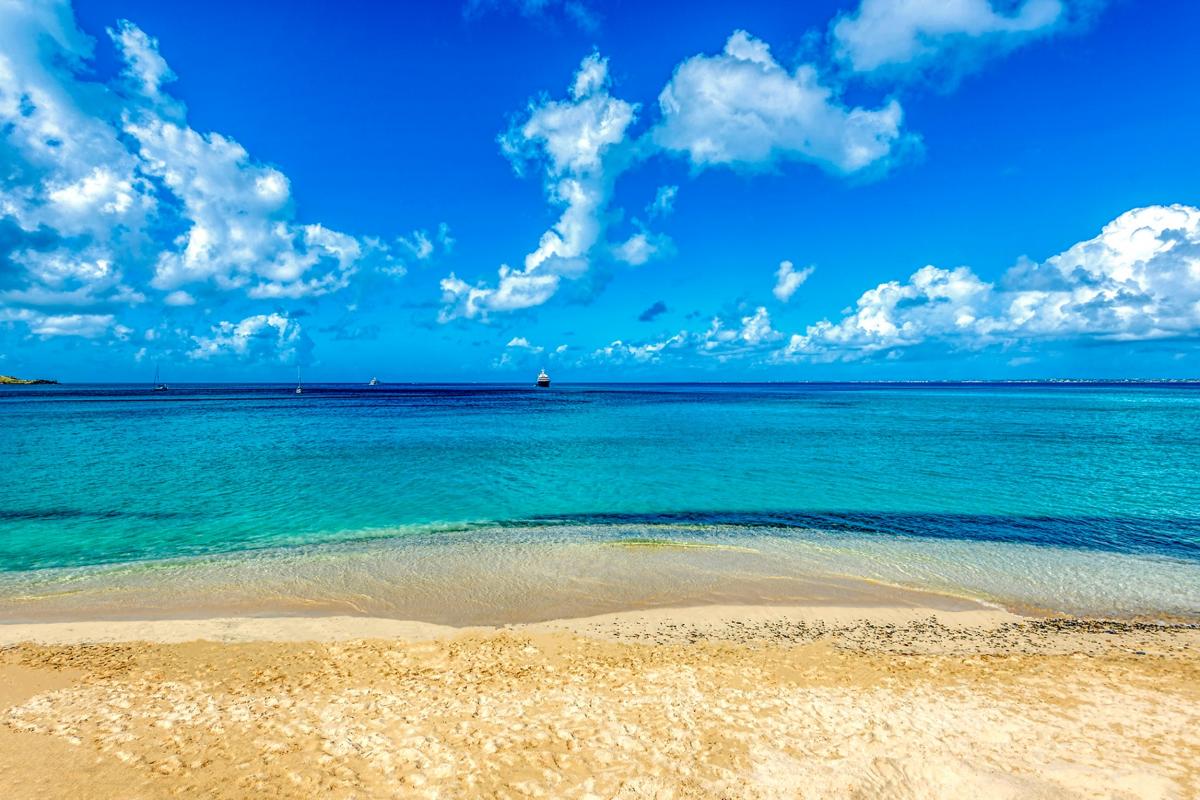 Unique Villa rental St Martin - Beach front